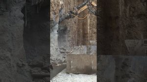 Демонтаж буронабивных свай Brokk 400