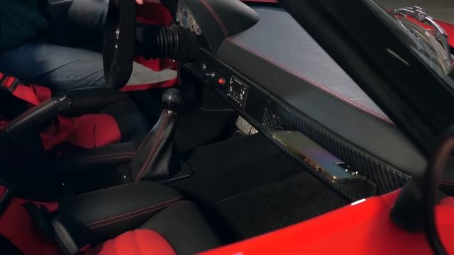 Самый дешевый Ferrari F50: итальянцы в шоке! Импортозамещение Феррари и Lamborghini #ДорогоБогато