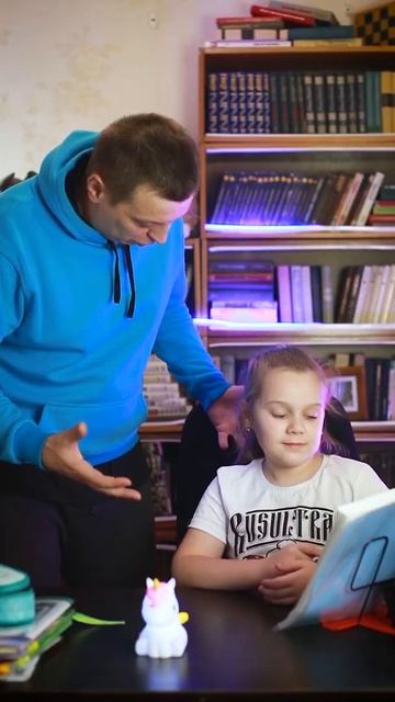 Пьёт по утрам / Папа и дочка / Тик Ток приколы смотреть онлайн