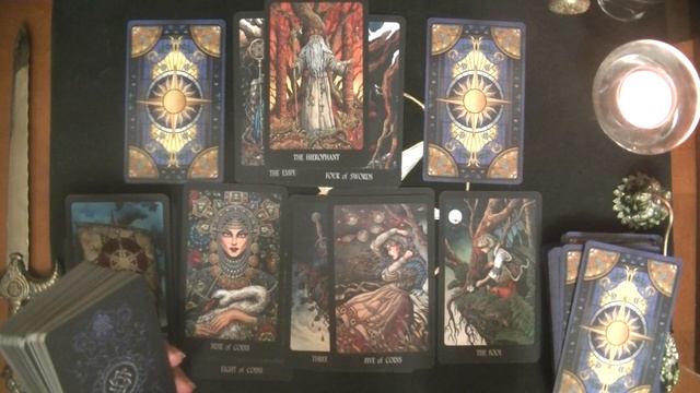 Десятая ночь Йоля. Таро-прогноз на октябрь 2024 Рецепты вина, лукового мармелада, пирога с персикам смотреть онлайн