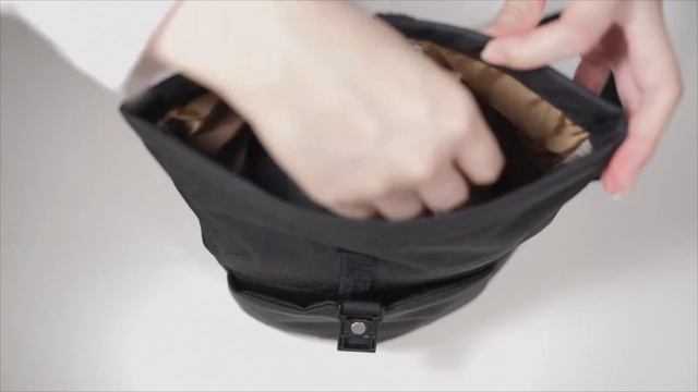 NIGEL - Compact Camera Bag | 相機袋 смотреть онлайн
