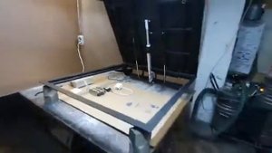 Стальной, уличный люк с электроприводом