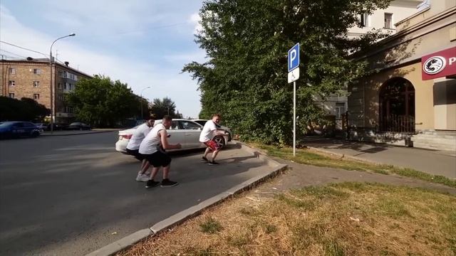 @HiBestMan НАРУШИЛ 100 ПРАВИЛ ЗА 24 ЧАСА ЧЕЛЛЕНДЖ смотреть онлайн