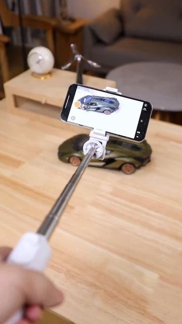 Have you ever seen a selfie stick that can be controlled by remote control#reel #reels #shorts смотреть онлайн