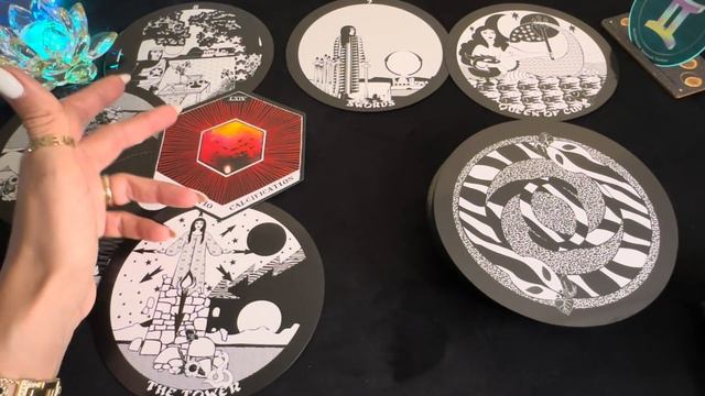 БЛИЗНЕЦЫ - яркая неделя мая! Таро с 13.05 по 19.05.2024