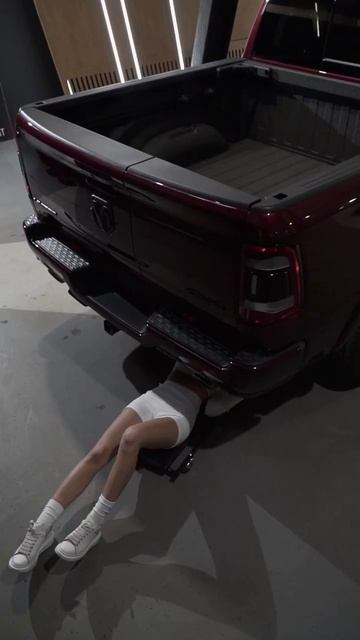 RAM 1500 LIMITED + / PICKUPOFFROAD CENTER смотреть онлайн