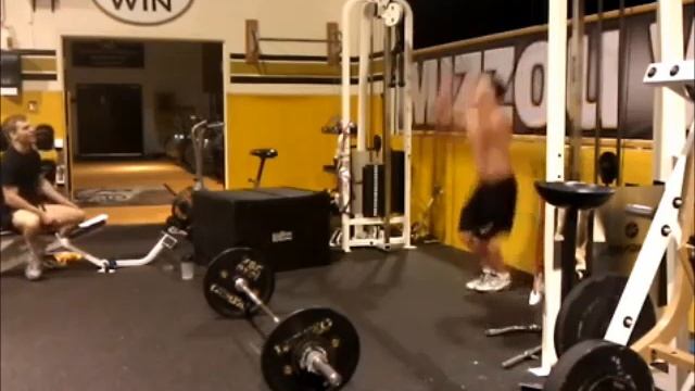 My Attempt at Crossfit Open 12.3 смотреть онлайн