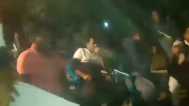 B. d Sk Lockdown Thakte Thakte Jokhon... Othat Chara Pay 