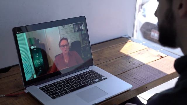 Lorianne Isaacson - Train Someone To Replace You FUNNY BUSINESS