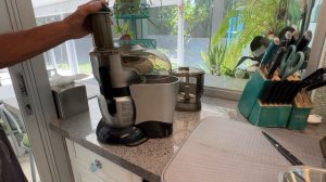 Checking out the Bullet Express Food Processor and Juice maker