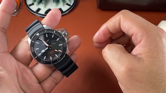 Hamilton Khaki Navy Frogman Review ( But Is It Too Big? )