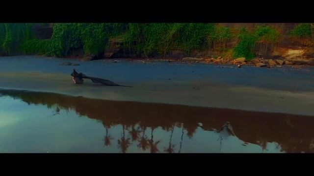 НАСТЯ ЯСНАЯ - Кометы (Official Video, 2018) 12+ смотреть онлайн