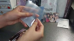 распаковка альбома Illit :: weverse