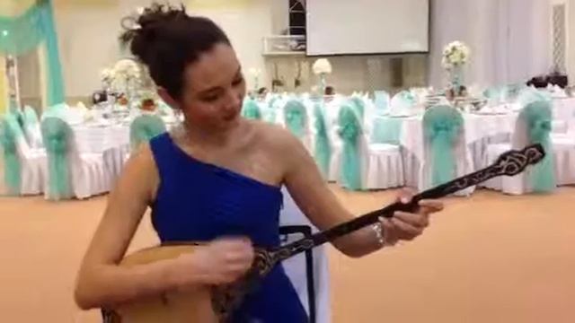 Играю на домбре смотреть онлайн