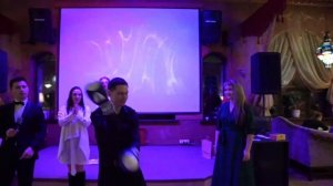 танец в боксёрских перчатках