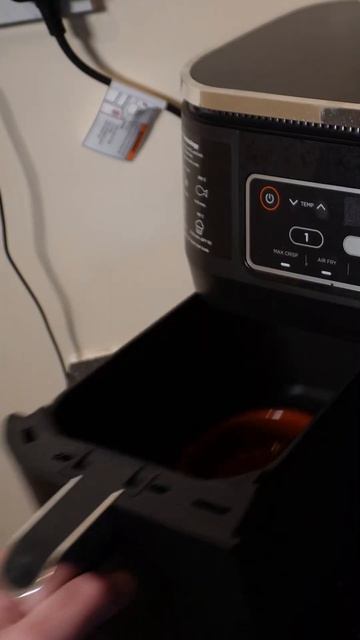 Yorkshire Puddings - In the AIR FRYER?! смотреть онлайн