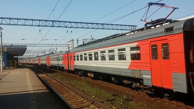 ЭД4М-0156 На станции Бирюлёво-Пассажирская смотреть онлайн