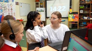 Ms Hollie, Year 2 Teacher ENS Mosfilm