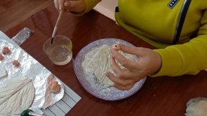 Сушка и окрашивание изделий из солёного те