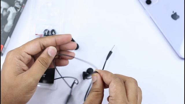 boAt BassHead 100 Earphones Review & Unboxing 🔥 Best Wired Earphone at the price 200 Rs 🎧 смотреть онлайн