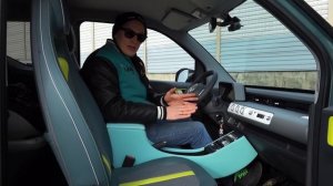 Самый продаваемый в мире электромобиль: Wuling Mini EV - микро Тесла на максималках #ДорогоБогато