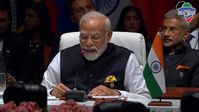 Indian PM Modi Calls for G-20 Membership for Africa at BRICS Summit смотреть онлайн