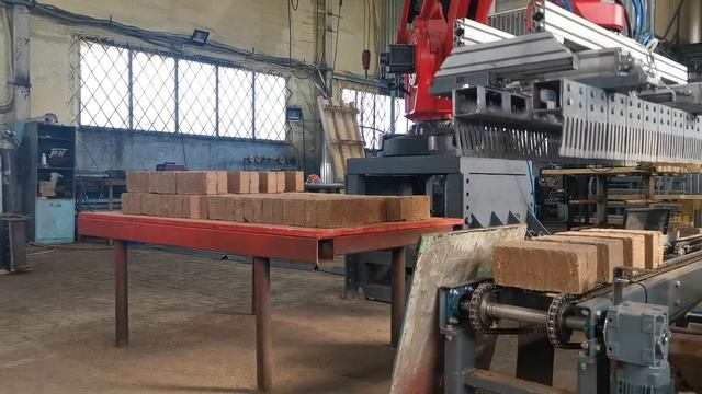 Роботизация садки кирпича