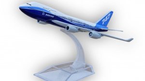 Модель самолета Boeing 747 Заводской длина 15 см (без шасси)