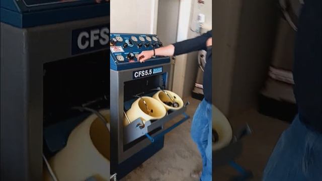 BAUER Compressors SCBA Fill Station смотреть онлайн