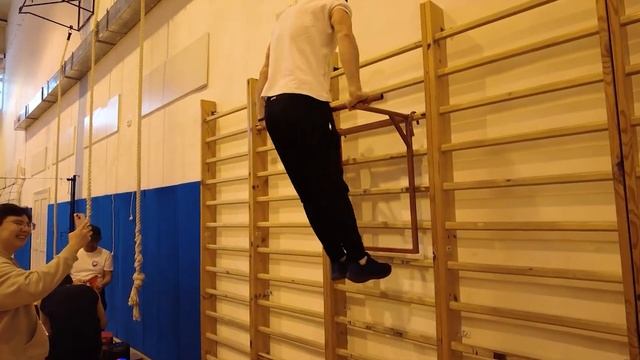 Эти Упражнения Прокачают Твои Выходы на Две Руки смотреть онлайн