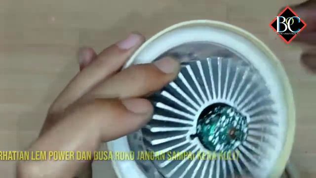 ide menakjubkan buat mesin pendingin dari lampu bekas || Bung oMet смотреть онлайн