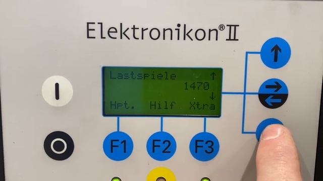 Used Atlas Copco GA30VSDFF ref.009997 oil-injected air compressor from www.dupcompressors.com смотреть онлайн