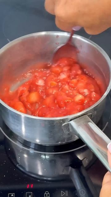 Нежнейшие пуховые БУЛОЧКИ с ягодной начинкой просто райское наслаждение! То что нужно в эту погоду смотреть онлайн