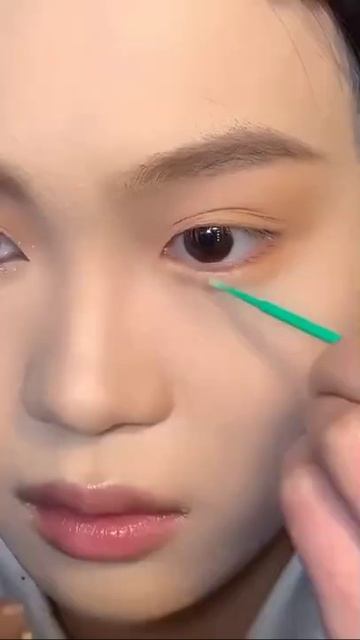 TUTORIAL MAKEUP MATA BONEKA ❤️ смотреть онлайн