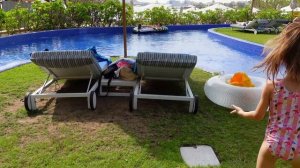 24 часа Настя в бассейне в Дубае / Влог/Dubai City / Lazy River Ленивая речка Крабик ШОУ/CRABik Sho