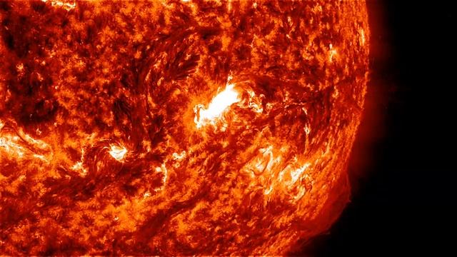 M3.3 X-ray Solar Flare R4 SEVERE ALERT!! GEO-EFFECTIVE!!! смотреть онлайн