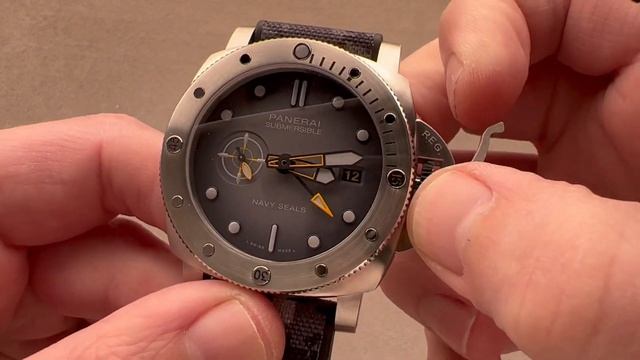 Panerai Luminor Submersible GMT Navy SEALs PAM 1323 Panerai Watch Review смотреть онлайн