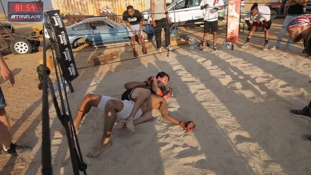 AMERICAN BOY vs BLACK SHADOW !!! MMA Fight !!! смотреть онлайн