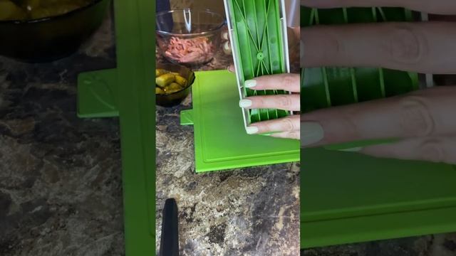 Салат простой #рецепты #рецепт #еда #вкусно #кулинария #простойрецепт #простыерецепты #food #обед смотреть онлайн