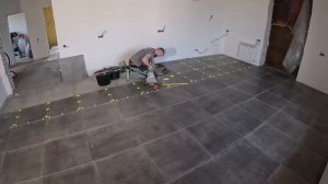УКЛАДКА КЕРАМОГРАНИТА 60/60 НА ПОЛ #керамогранит