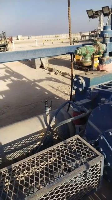 15k Spm Pump in Oil And Gas #shorts смотреть онлайн