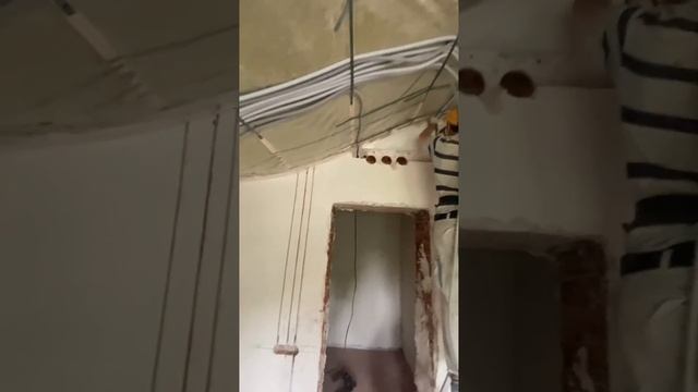 Разводка проводки в двухуровневой квартире на ул. Возрождения