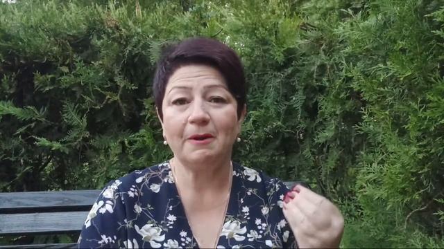 ЖИЗНЬ ХУДЕЮЩЕЙ БОГИНИ в прямом эфире смотреть онлайн