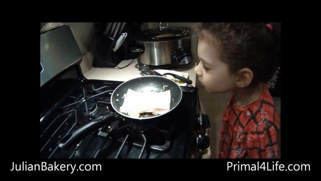 Primal Sandwich For Kids On Paleo Bread смотреть онлайн