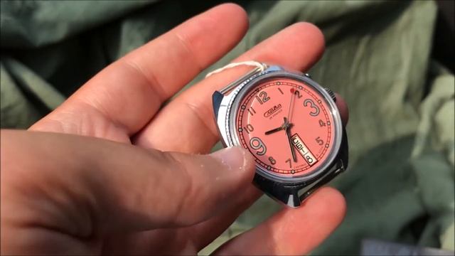 Vado a caccia di orologi a Porta Portese (Roma) e faccio il pieno completando due collezioni