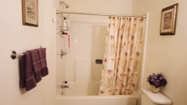 Charming Home in Augusta, Maine For Sale: 72 Glen Street | Maine Real Estate смотреть онлайн