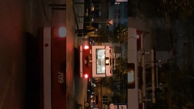 Ikarus 412.81T Trolleybus 709 doorbell/close door and Air Compressor Shutthing down/Starting sounds смотреть онлайн