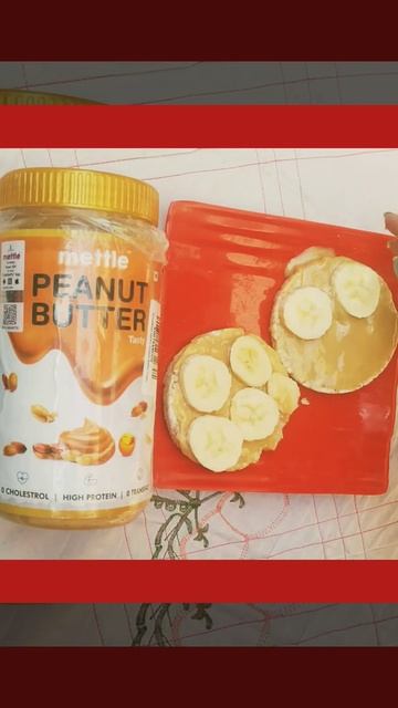 Brown Rice puffs With Peanut Butter #brownrice #puffs #peanutbutter #shorts