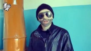 Оп-оп-оп! Красный мокасин!