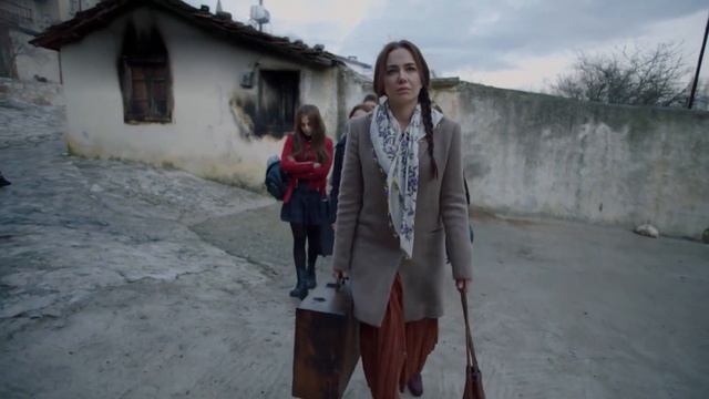 Отцовская забота | Жестокий Стамбул 2 Серия